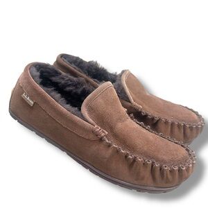 Men’s L.L.Bean Brown Suede Shearling Lined Wicked Good Slippers Size 8 Wide